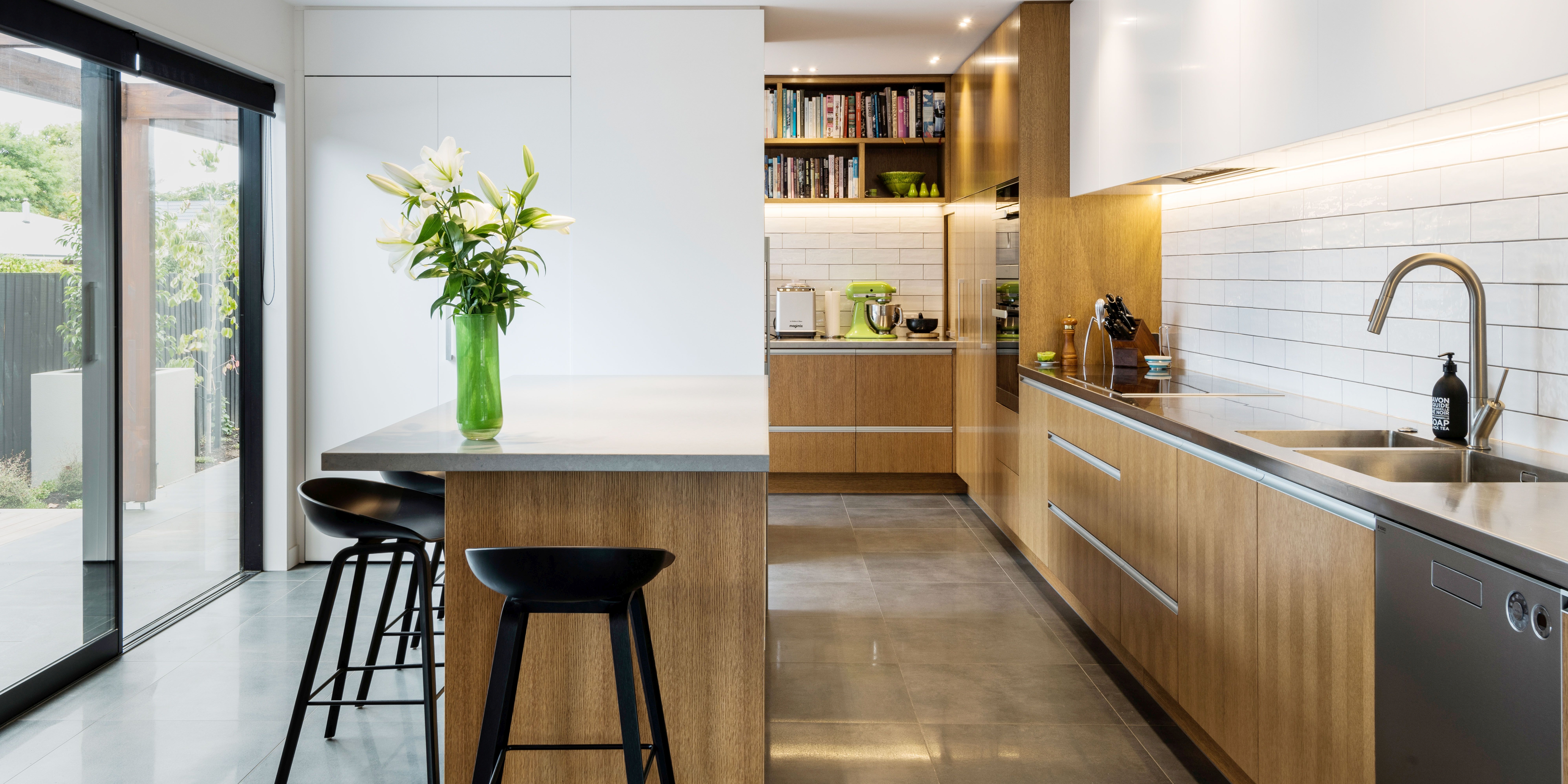 bright veneer kitchen